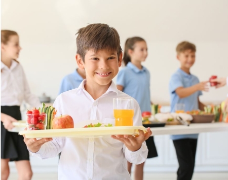 ¿Cómo debe ser un menú escolar saludable y equilibrado?